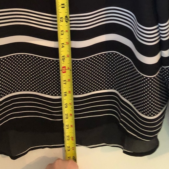 White & Black Ann Taylor Blouse - Picture 7 of 8